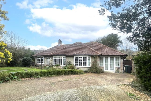 Yarmouth, Isle of Wight 3 bed detached bungalow for sale