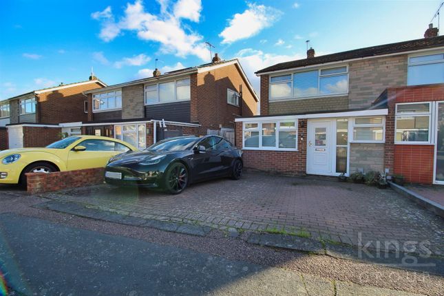 Oakdene, Cheshunt, Waltham Cross 3 bed semi