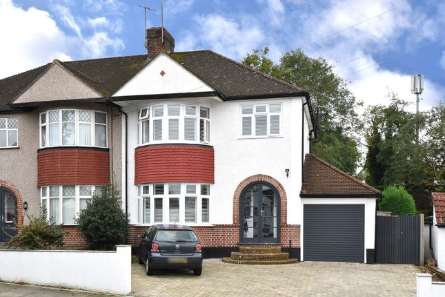 Hillview Road Orpington BR6 3 bed semi