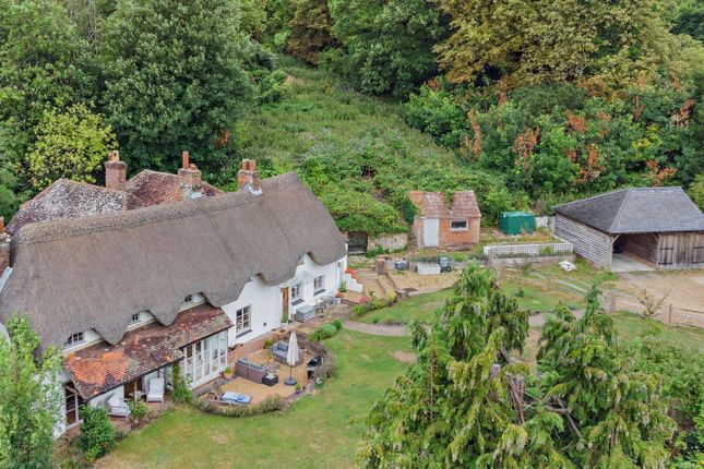 Leckford, Stockbridge, Hampshire 5 bed detached house for sale