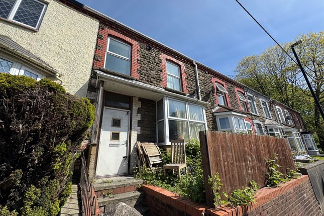 Terraced house for sale