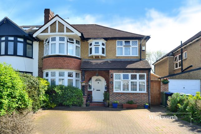 5 bedroom semi-detached house for sale