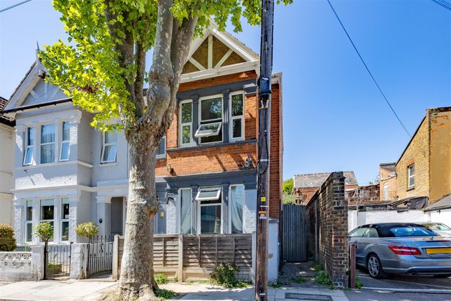ELMER AVENUE, Southend
