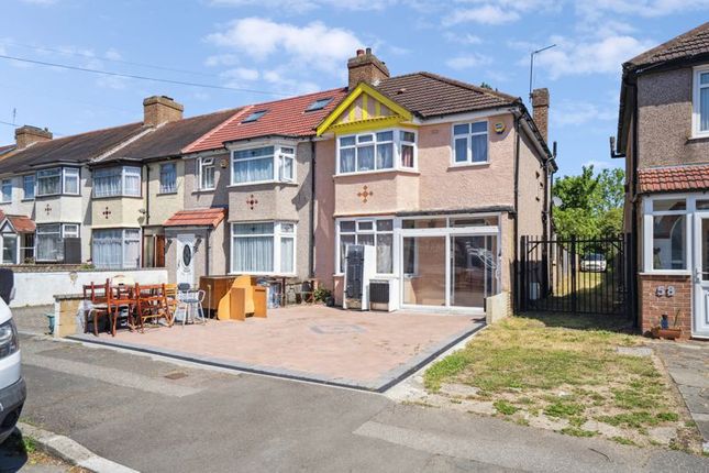 Clauson Avenue, Northolt 3 bed end of terrace house for sale