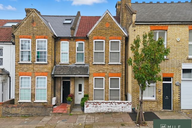 Bolton Road, London NW10 3 bed end of terrace house for sale