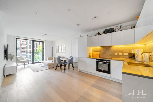 John Cabot House, London 1 bed apartment for sale