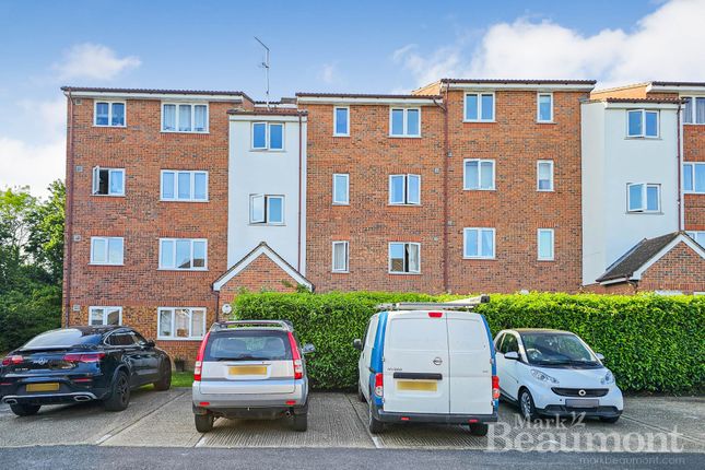 John William Close, New Cross 2 bed flat for sale