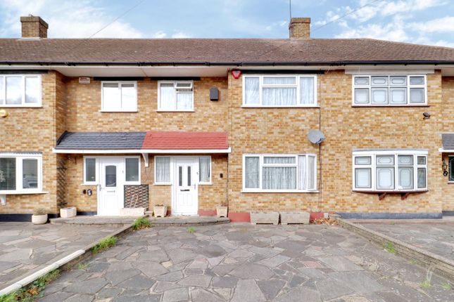 Trafalgar Road, Rainham RM13 3 bed terraced house for sale