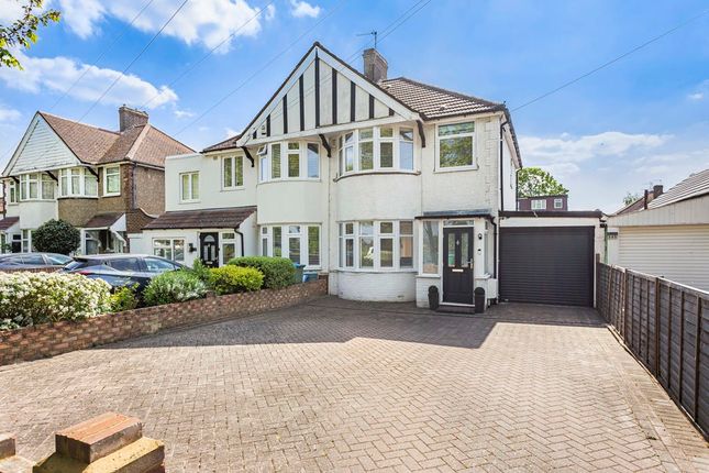 Powder Mill Lane, Twickenham, TW2 3 bed semi