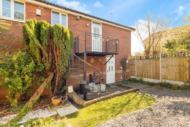 2 bedroom mews property for sale