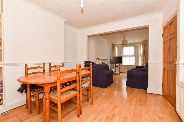 Radnor Park Road, Folkestone, Kent 4 bed terraced house for sale