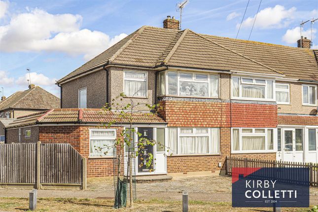 Whittingstall Road, Hoddesdon 3 bed end of terrace house for sale