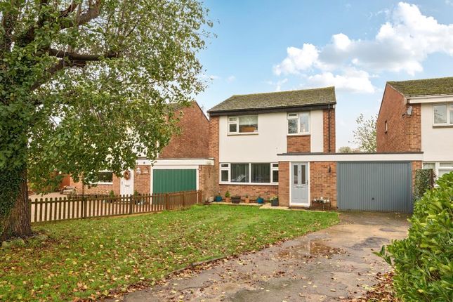 Burns Crescent,  Bicester, ... 3 bed detached house for sale