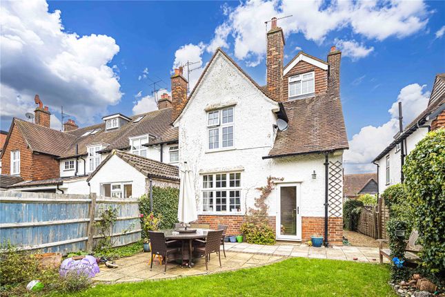 4 bedroom end of terrace house for sale