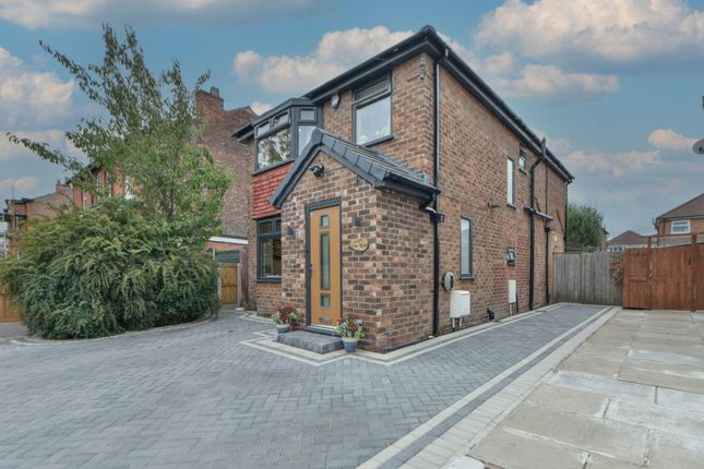 Oak Road, Sale M33 3 bed detached house for sale