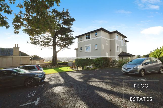 Little Clovis, Torquay 2 bed flat for sale