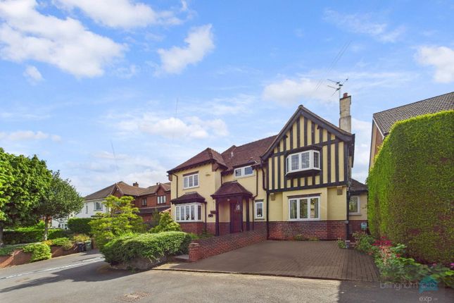 4 bed detached house