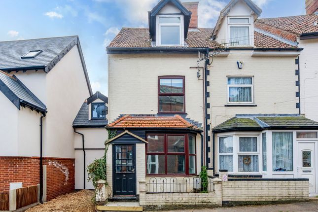 Harbord Road, Cromer 4 bed link detached house for sale