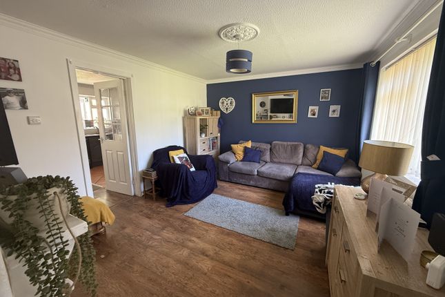 Loughor, SA4 3 bed terraced house for sale
