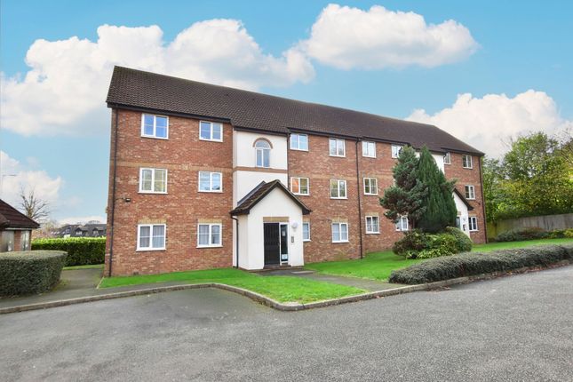Harlech Road, Abbots Langley, WD5 2 bed flat for sale