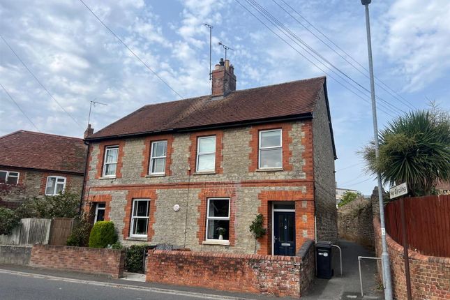 2 bedroom house for sale
