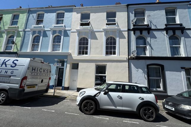 Admiralty Street, Plymouth PL1 1 bed flat for sale