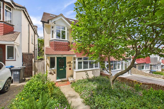 Frensham Road, Kenley CR8 4 bed semi