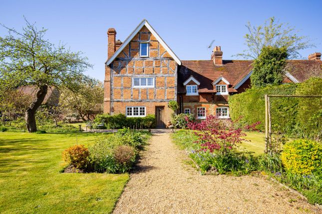 Frensham Lane, Churt, Farnham... 5 bed house for sale