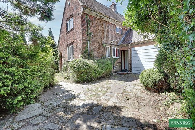 Woodland Road, Christchurch... 3 bed detached house for sale