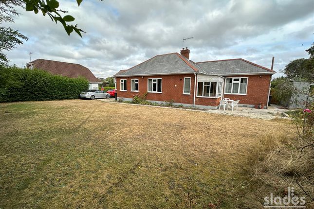 3 bed detached bungalow