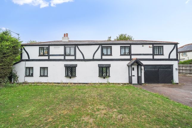 Swallow Street, Iver, Buckinghamshire 4 bed detached house for sale