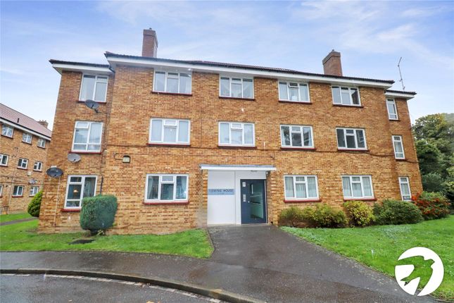 Hurst Lane, London, SE2 2 bed flat for sale