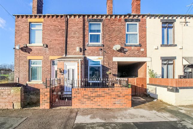 Leeds Road, Wakefield WF1 3 bed terraced house for sale