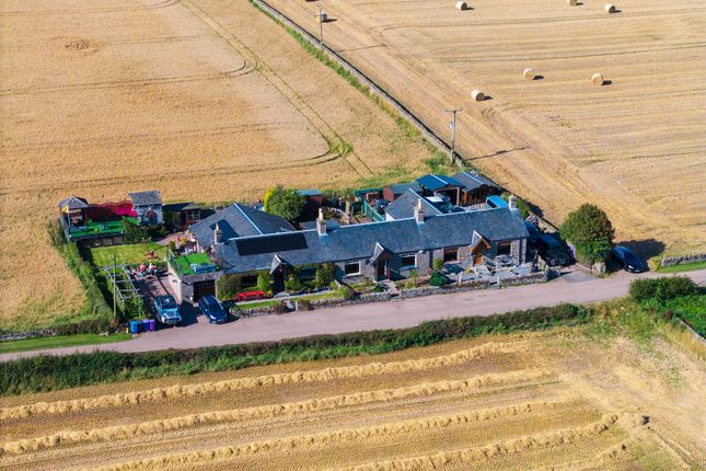 2 bedroom cottage for sale