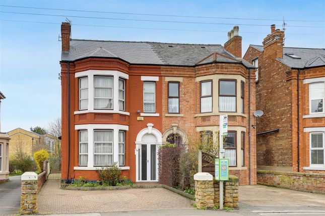 Loughborough Road, West Bridgford NG2 5 bed semi