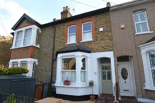 5 bed terraced house