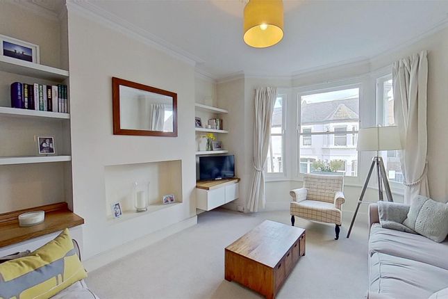 3 bedroom maisonette for sale