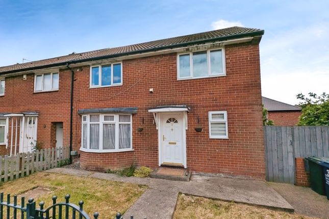 3 bedroom end of terrace house for sale