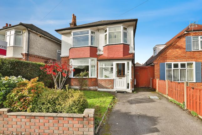 4 bed detached house