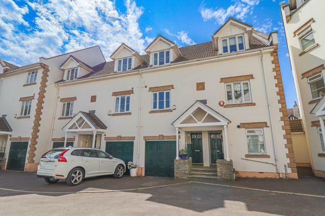 Royal Sands, Prestigious Gated... 3 bed townhouse for sale