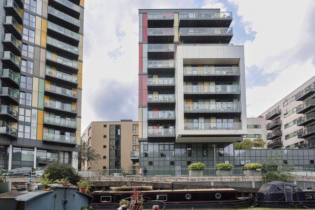 Homerton Road, Homerton, E9 2 bed apartment for sale