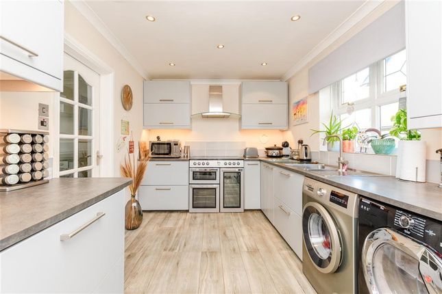 3 bed detached bungalow