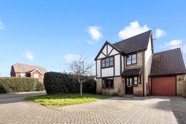 Comptons Lane, Horsham, RH13 4 bed detached house for sale