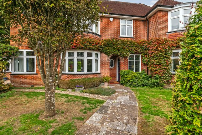 Bereweeke Close, Winchester, SO22 5 bed detached house for sale