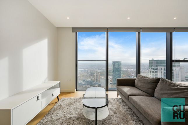 South Quay Plaza, London, E14 1 bed apartment for sale