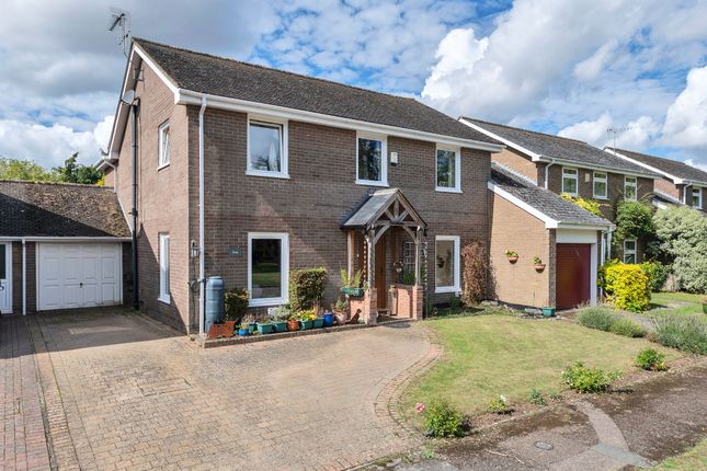 Tithe Close, Newmarket CB8 4 bed detached house for sale