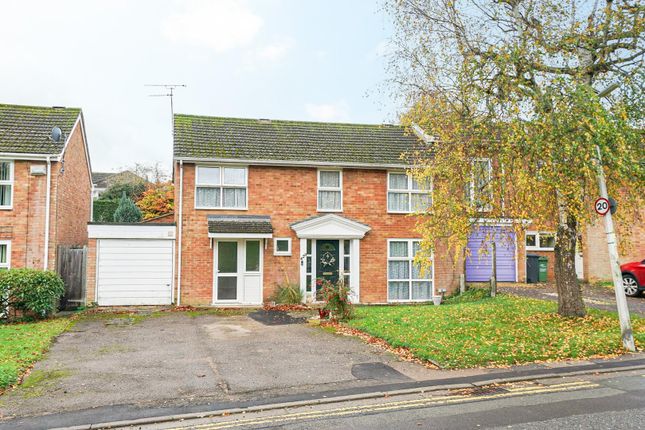 4 bed detached house