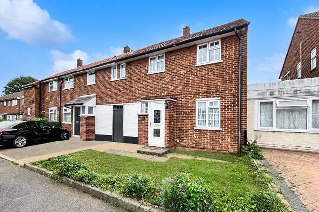 Littlefield Road, Luton... 3 bed end of terrace house for sale