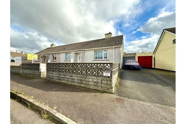 Trethern Close, Troon, Camborne 2 bed semi