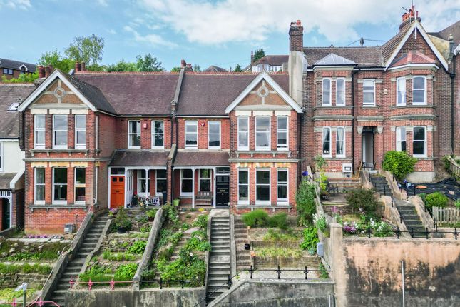 3 bed terraced house